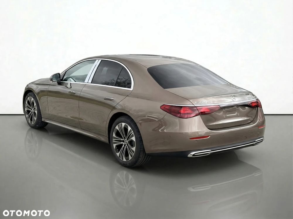 Mercedes-Benz Klasa E - 6