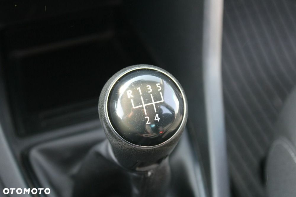 Volkswagen Caddy - 28