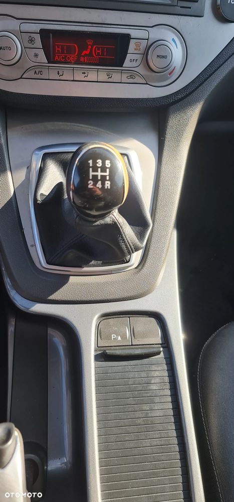 Ford Focus C-Max - 22