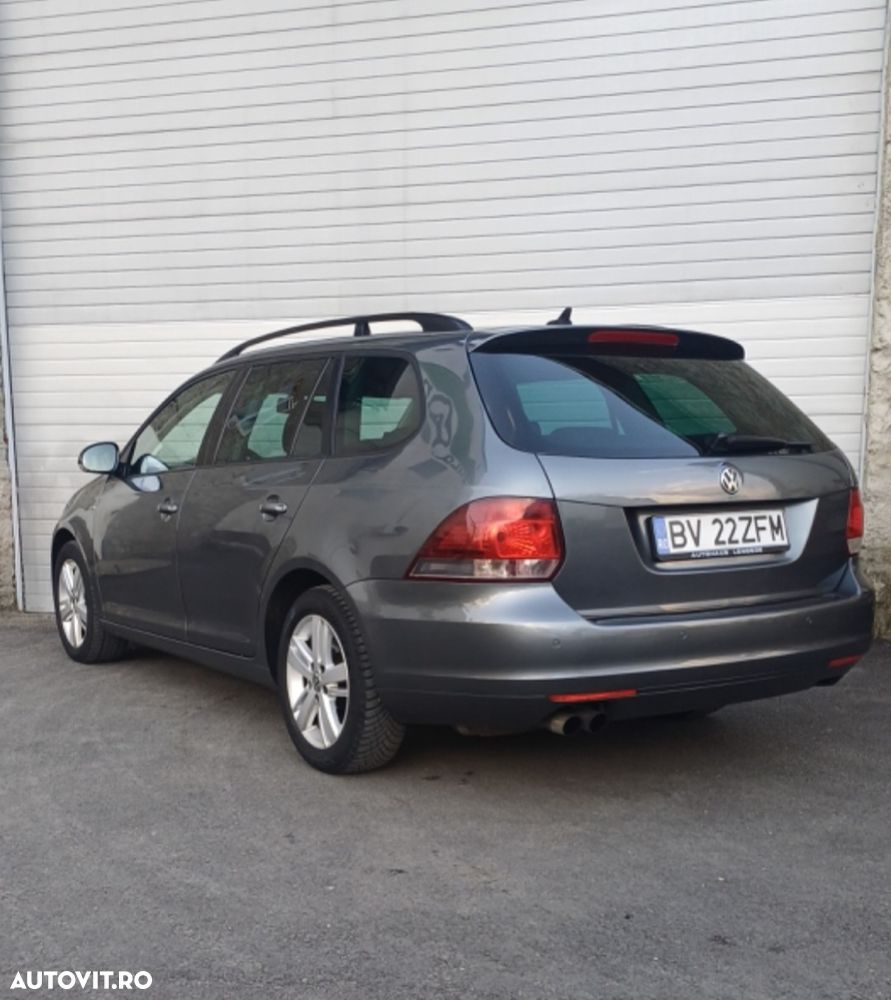 Volkswagen Golf 2.0 TDI DPF 4Motion MATCH - 4