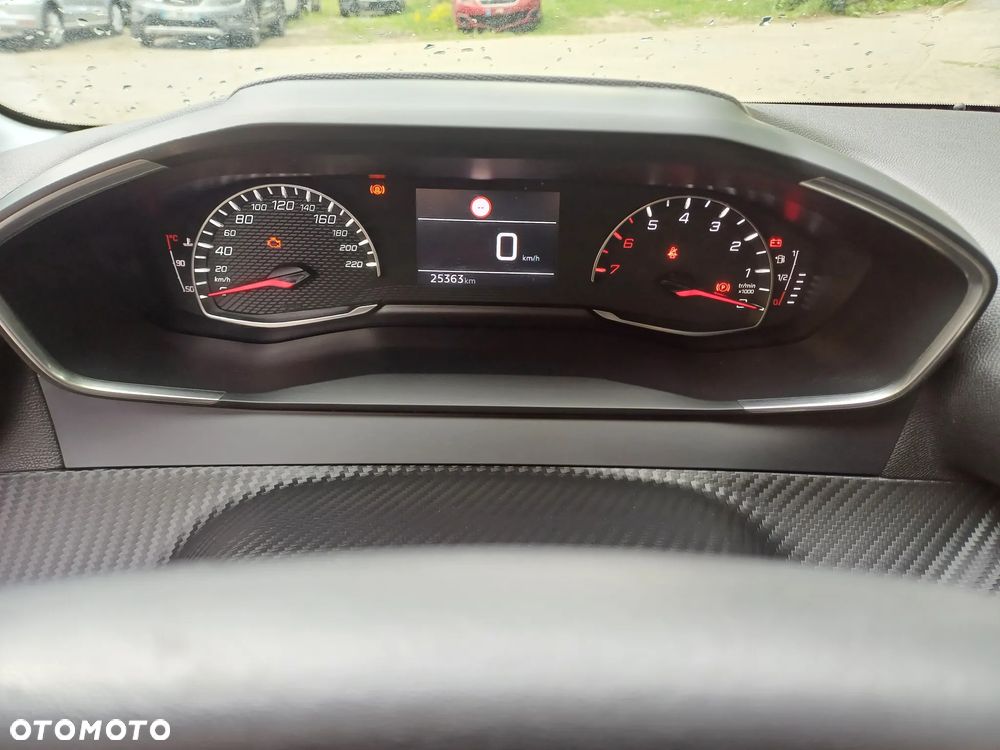 Peugeot 208 1.2 PureTech Allure S&S - 13