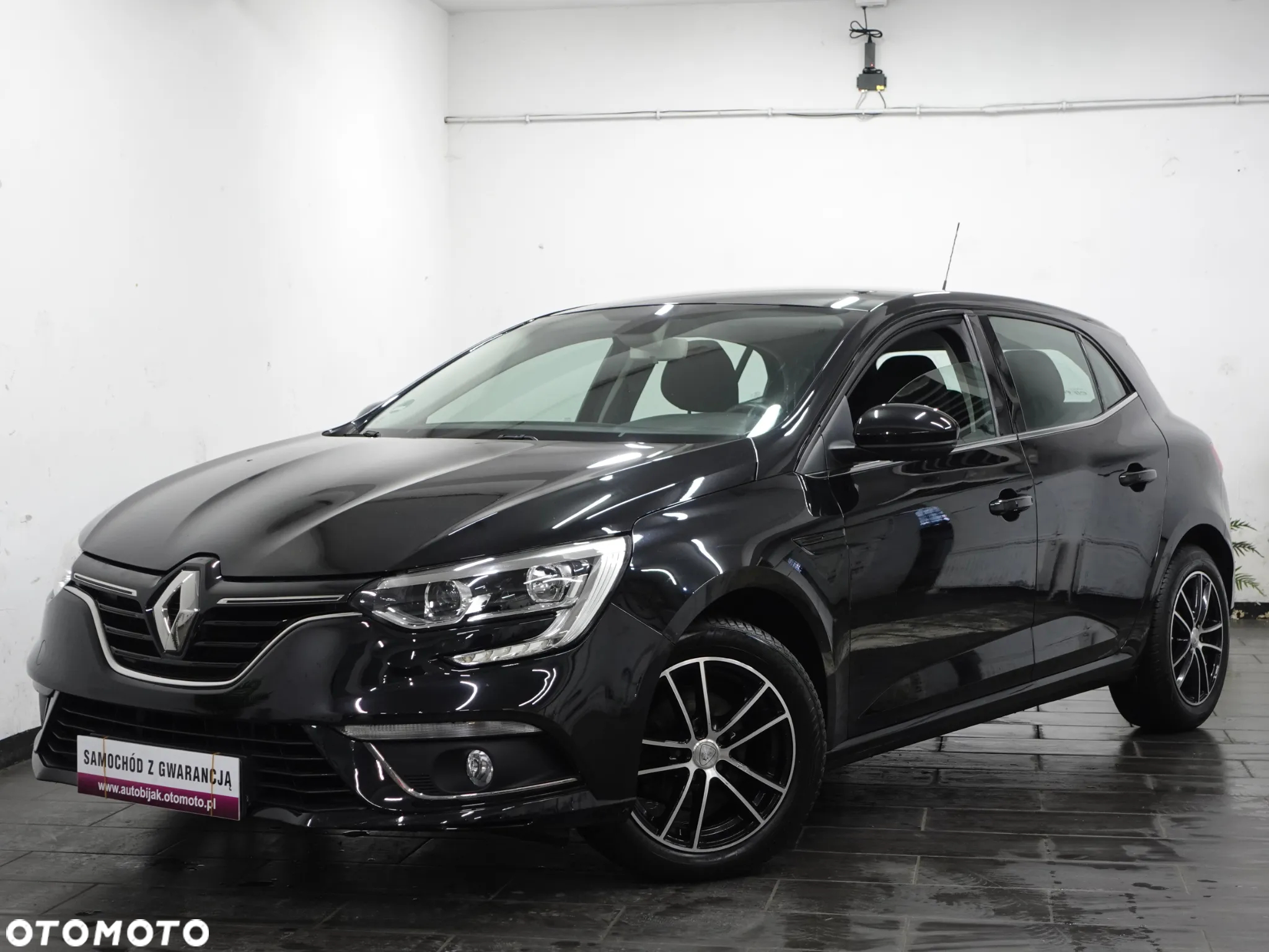 Renault Megane 1.2 Energy TCe Intens - 16