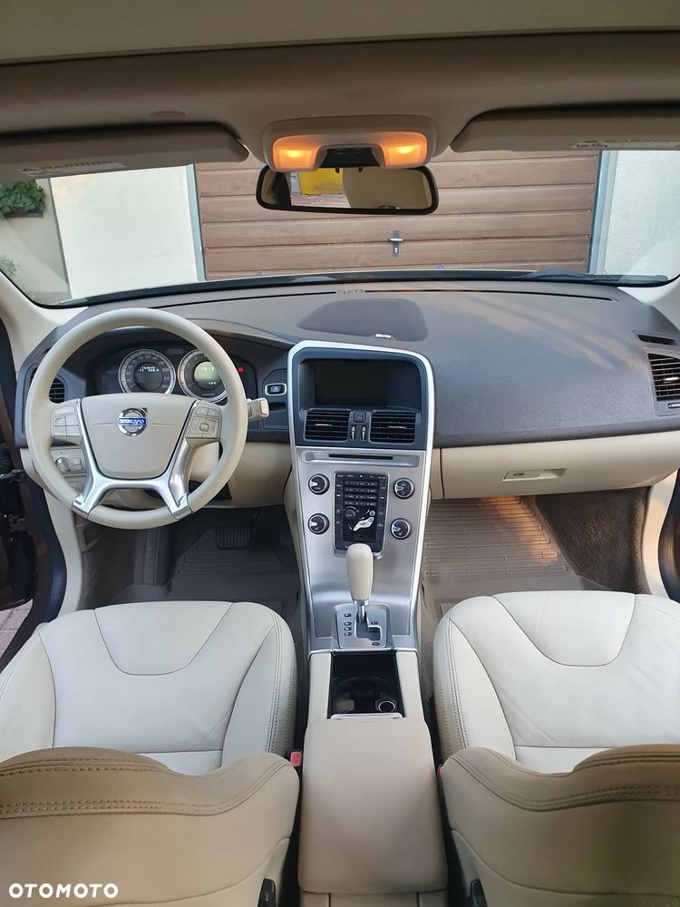 Volvo XC 60 - 7