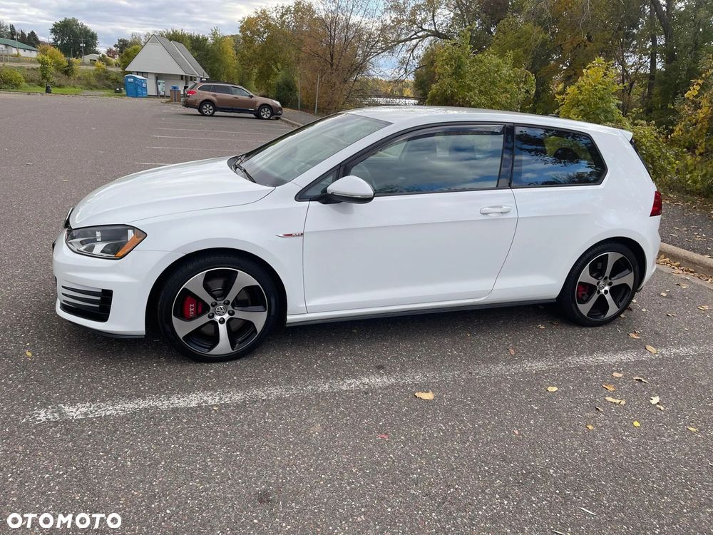 Volkswagen Golf GTI BlueMotion Technology DSG - 6