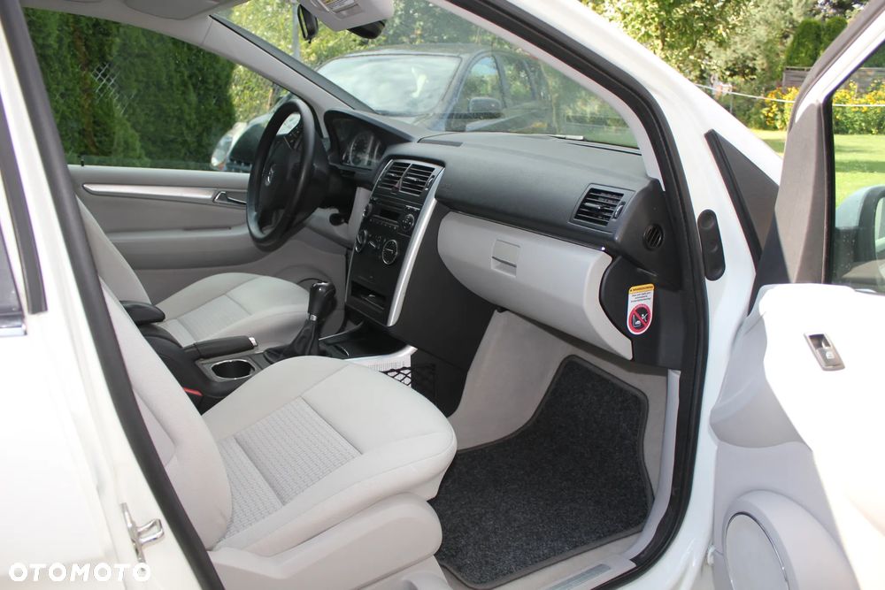 Mercedes-Benz Klasa B 150 BlueEffICIENCY - 5