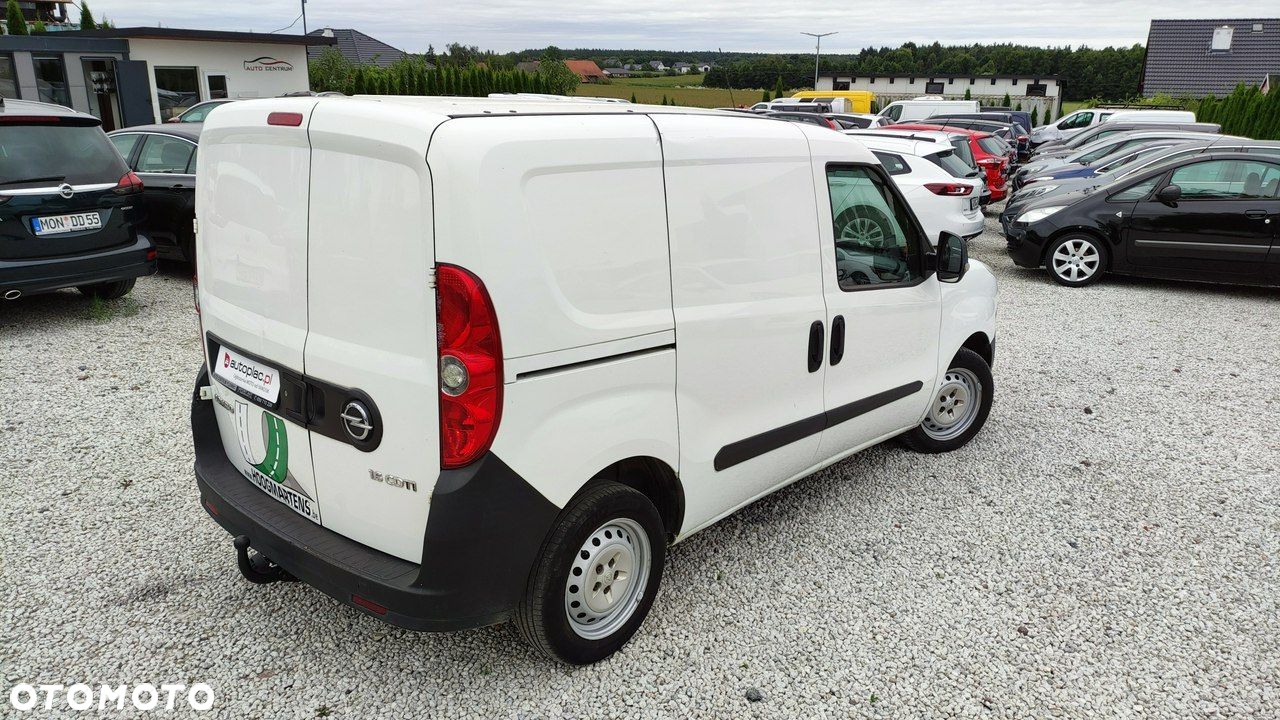 Opel Combo - 12