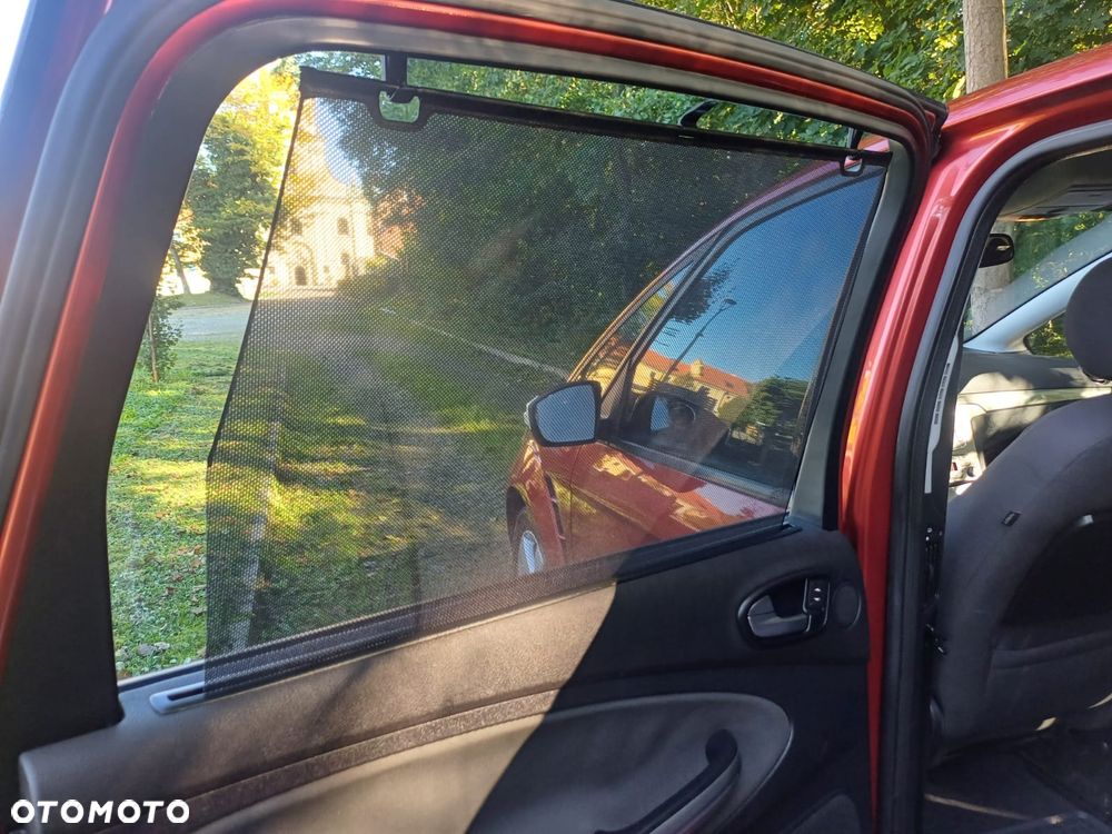 Ford S-Max - 21