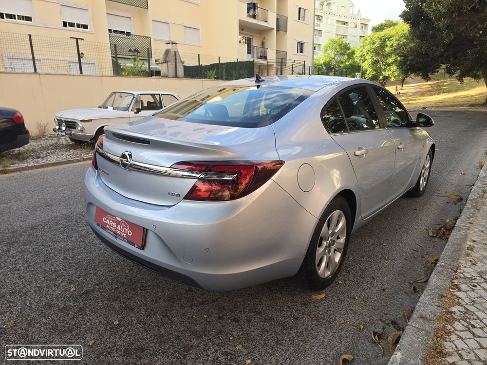 Opel Insignia 1.6 CDTI executive S/S - 12