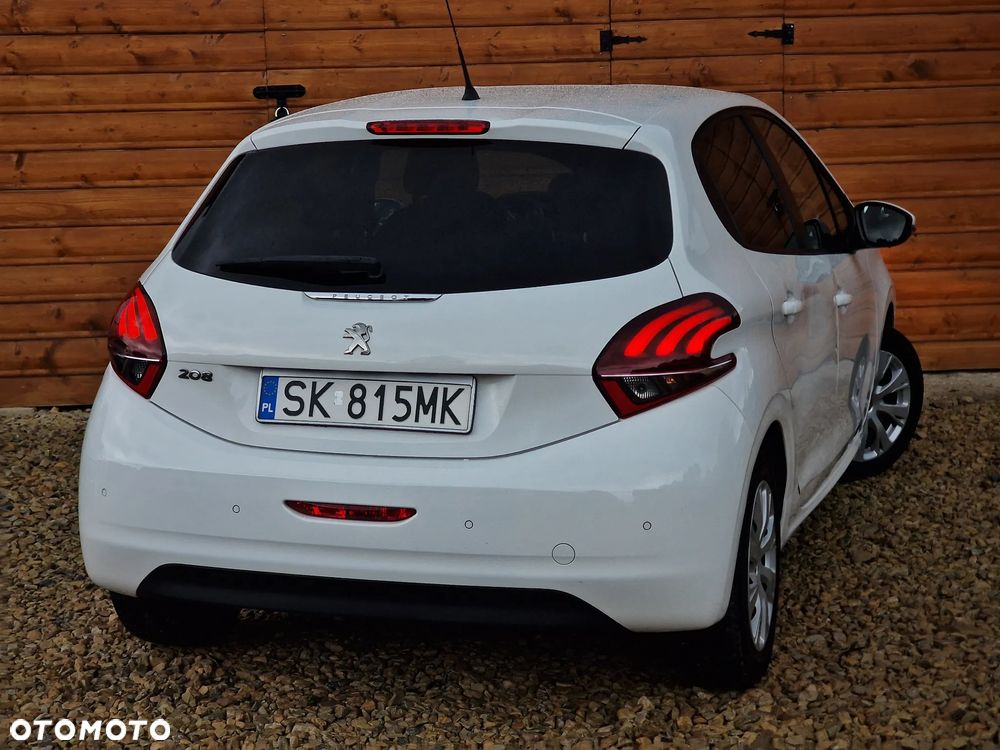 Peugeot 208 1.2 PureTech Allure - 3