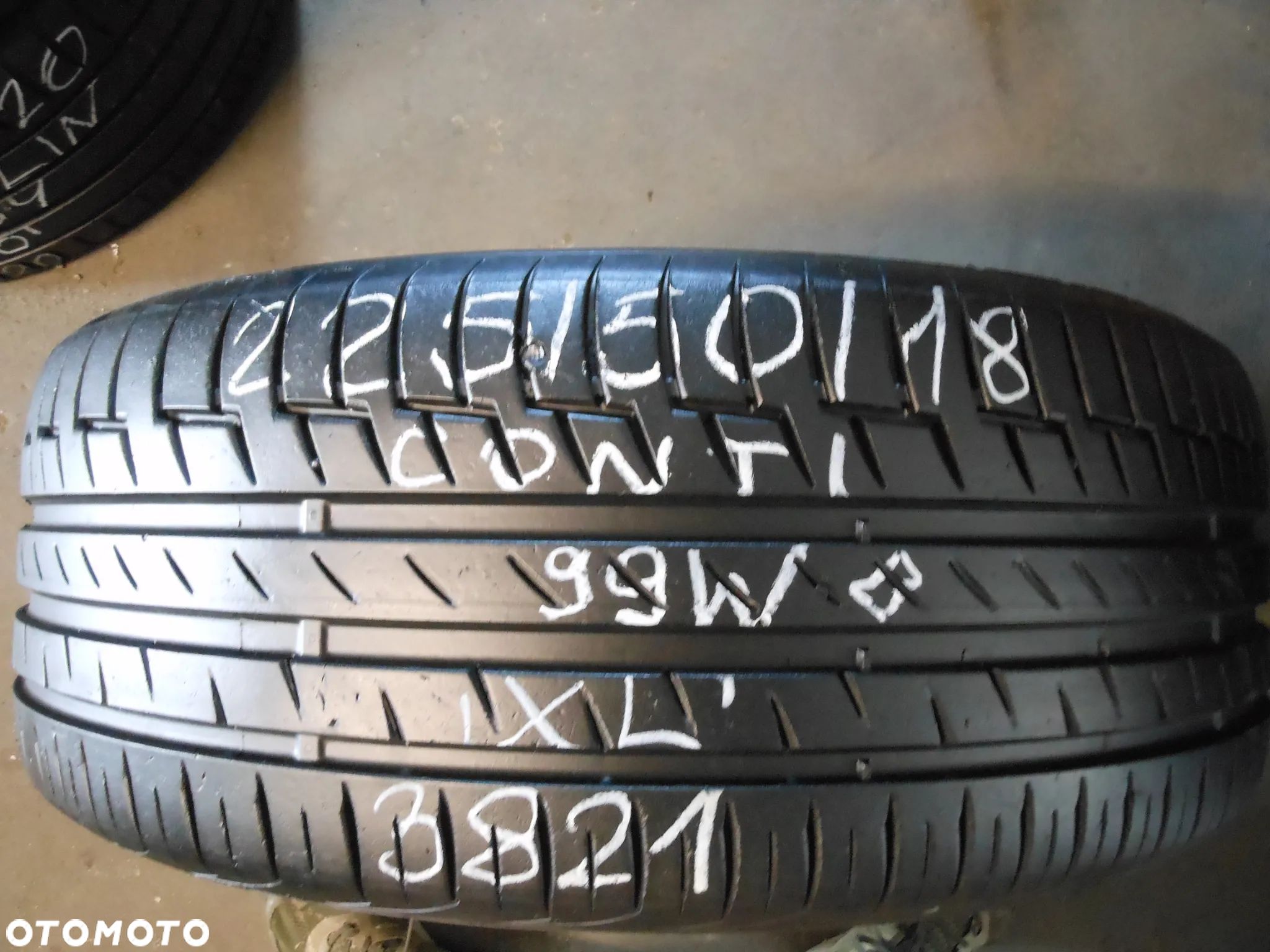 OPONA POJEDYNKA 225/50R18 CONTINENTAL PREMIUM CONTACT 6 XL DOT 3821 8MM - 1