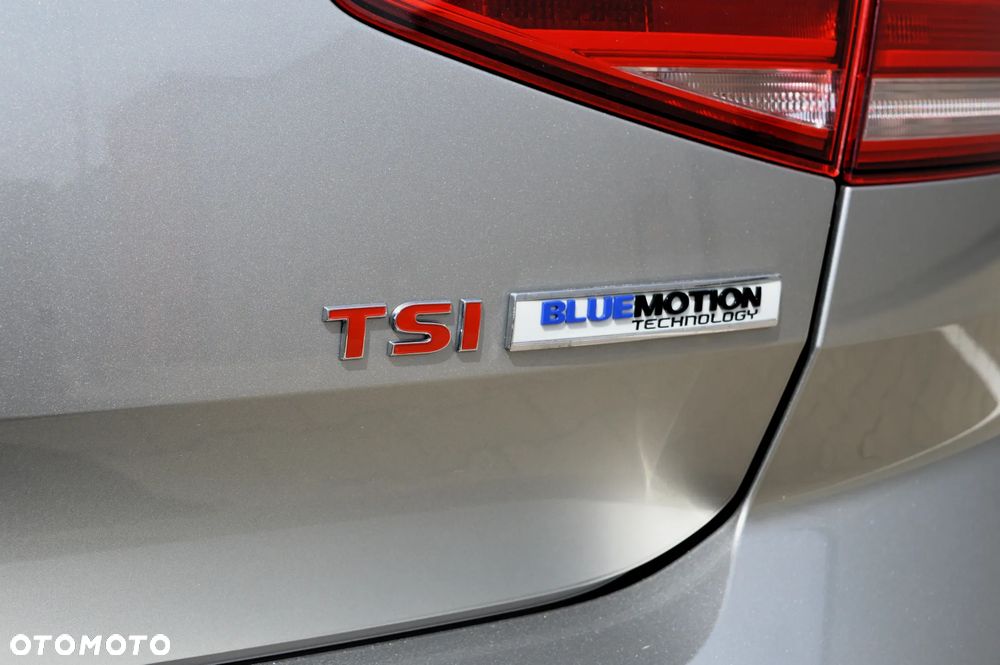 Volkswagen Passat 1.8 TSI BMT Comfortline DSG - 32