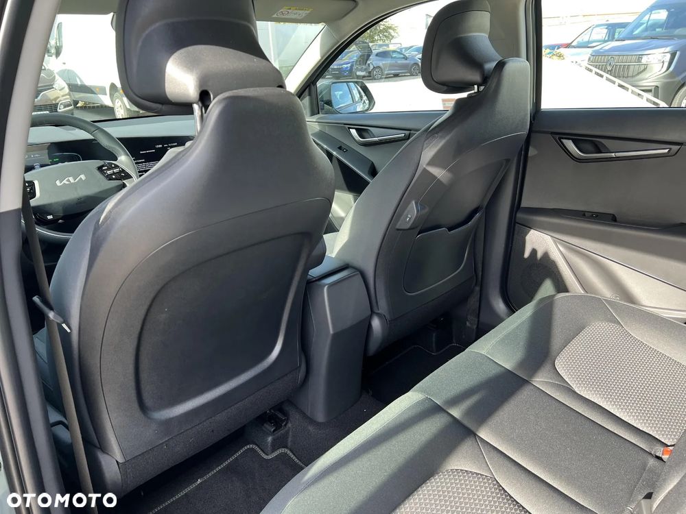 Kia Niro 1.6 GDI Hybrid M - 14