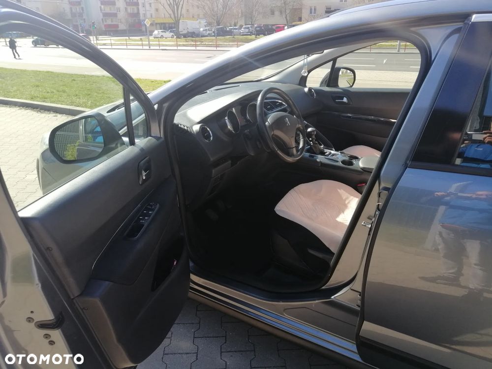 Peugeot 3008 1.6 Active - 14