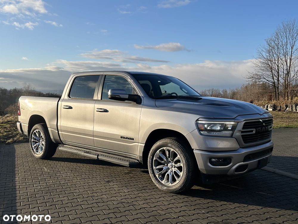 Dodge RAM - 1