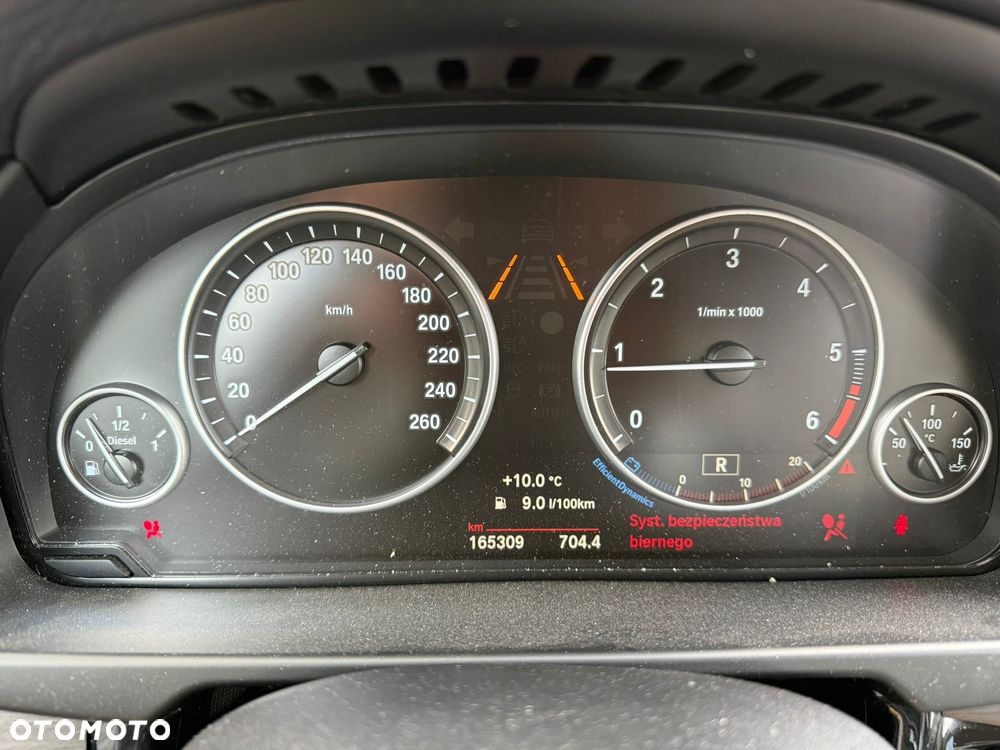 BMW X5 xDrive25d - 17