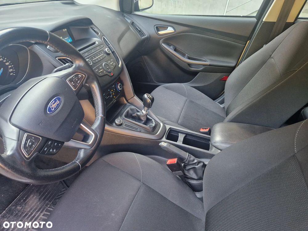 Ford Focus 1.5 TDCi Gold X - 10