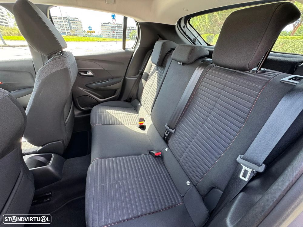 Peugeot 208 PureTech 100 EAT8 Active Pack - 14