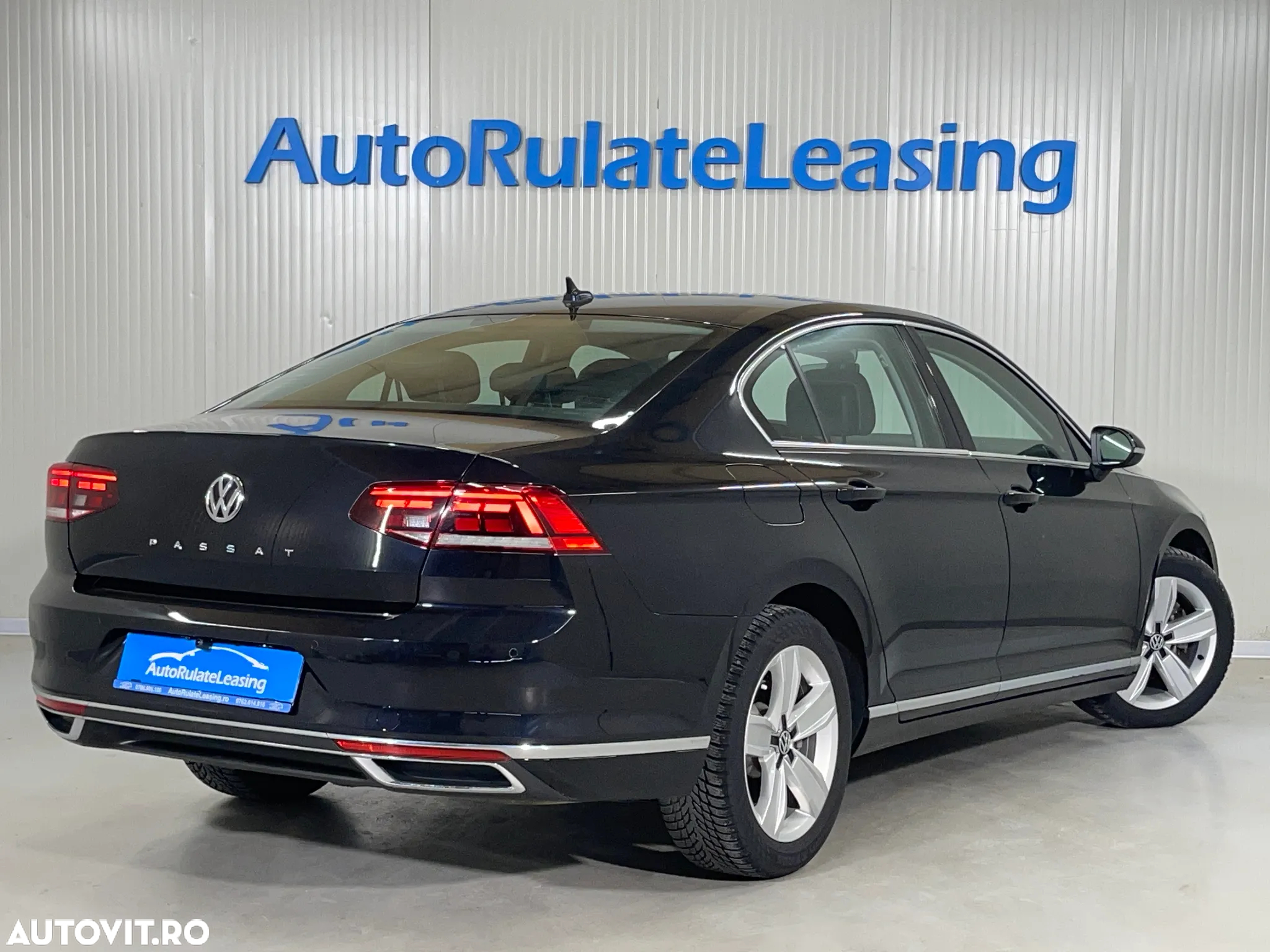Volkswagen Passat 2.0 TDI DSG Highline - 3