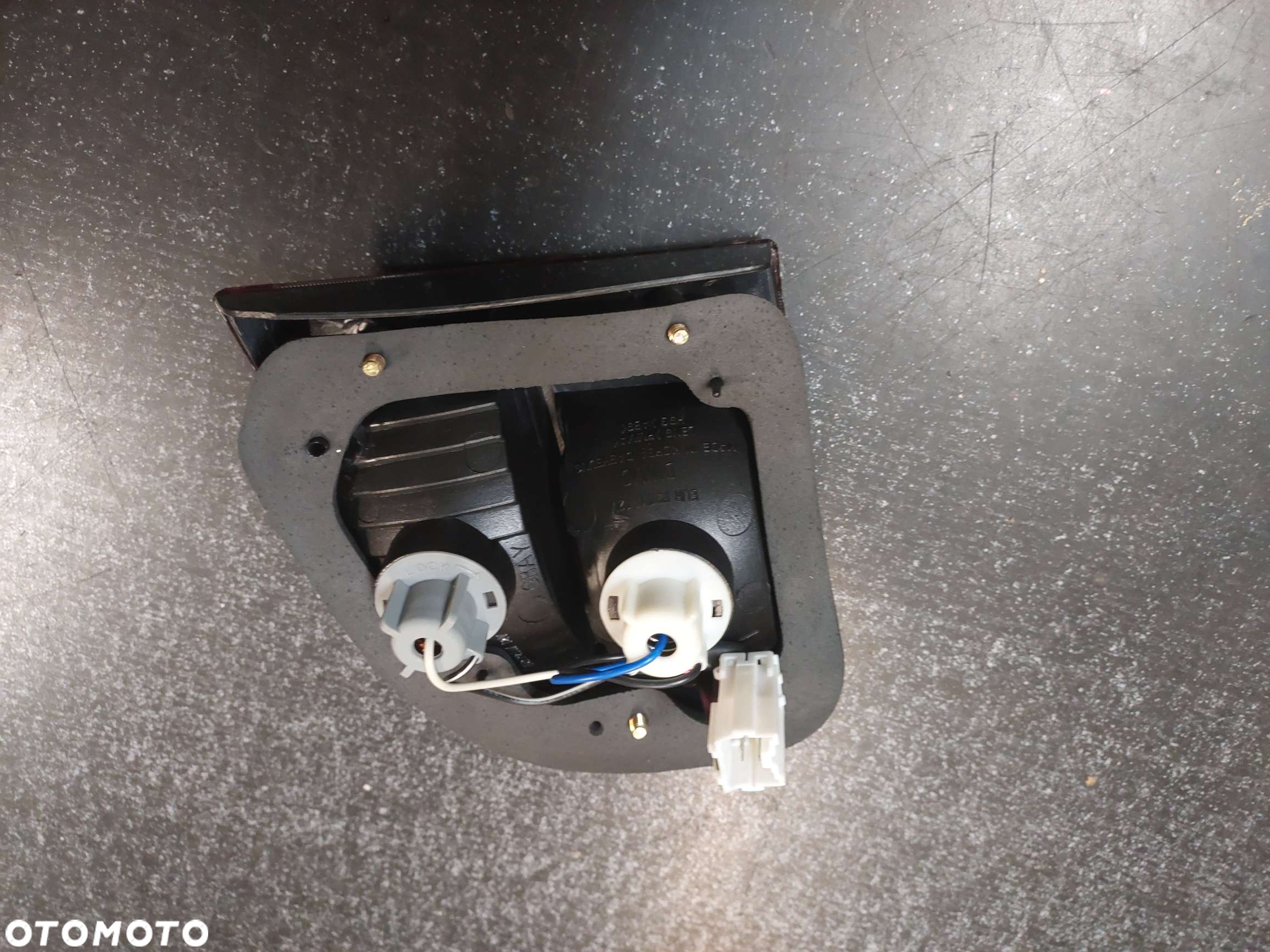 LAMPA TYŁ Tylna WEWNĘTRZNA LEWA Daewoo Lanos hatchabck - 2