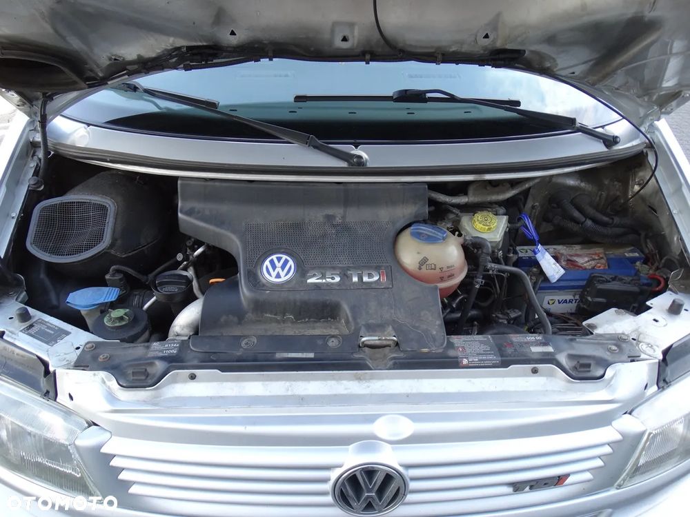 Volkswagen Multivan TDI - 22