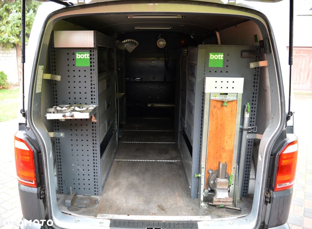 Volkswagen Transporter - 20