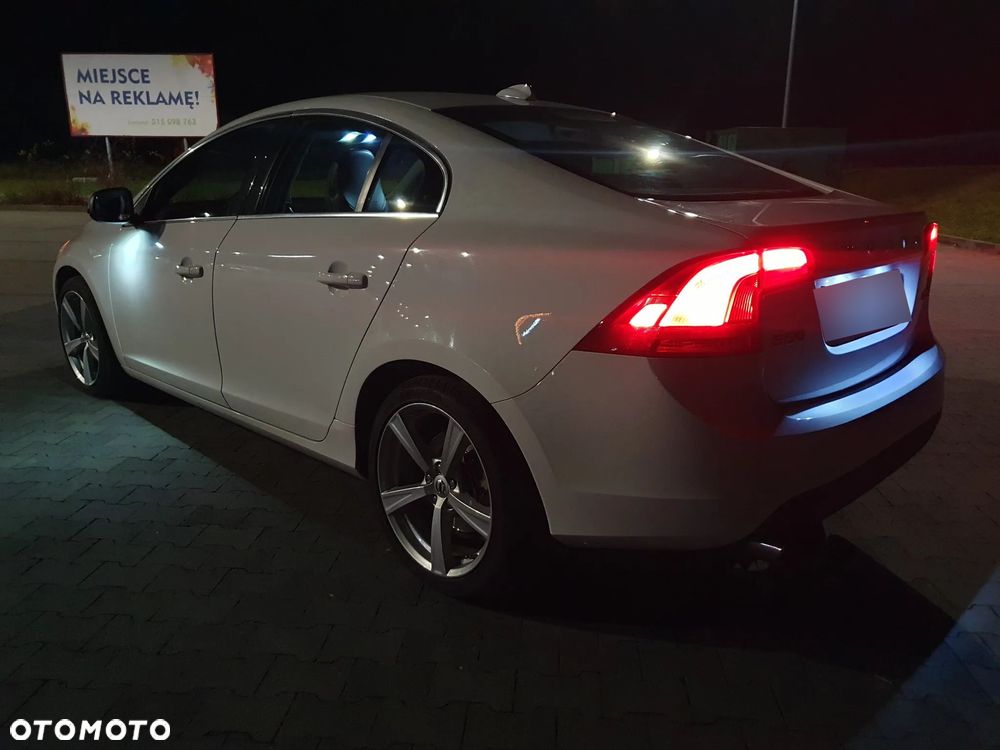 Volvo S60 - 12