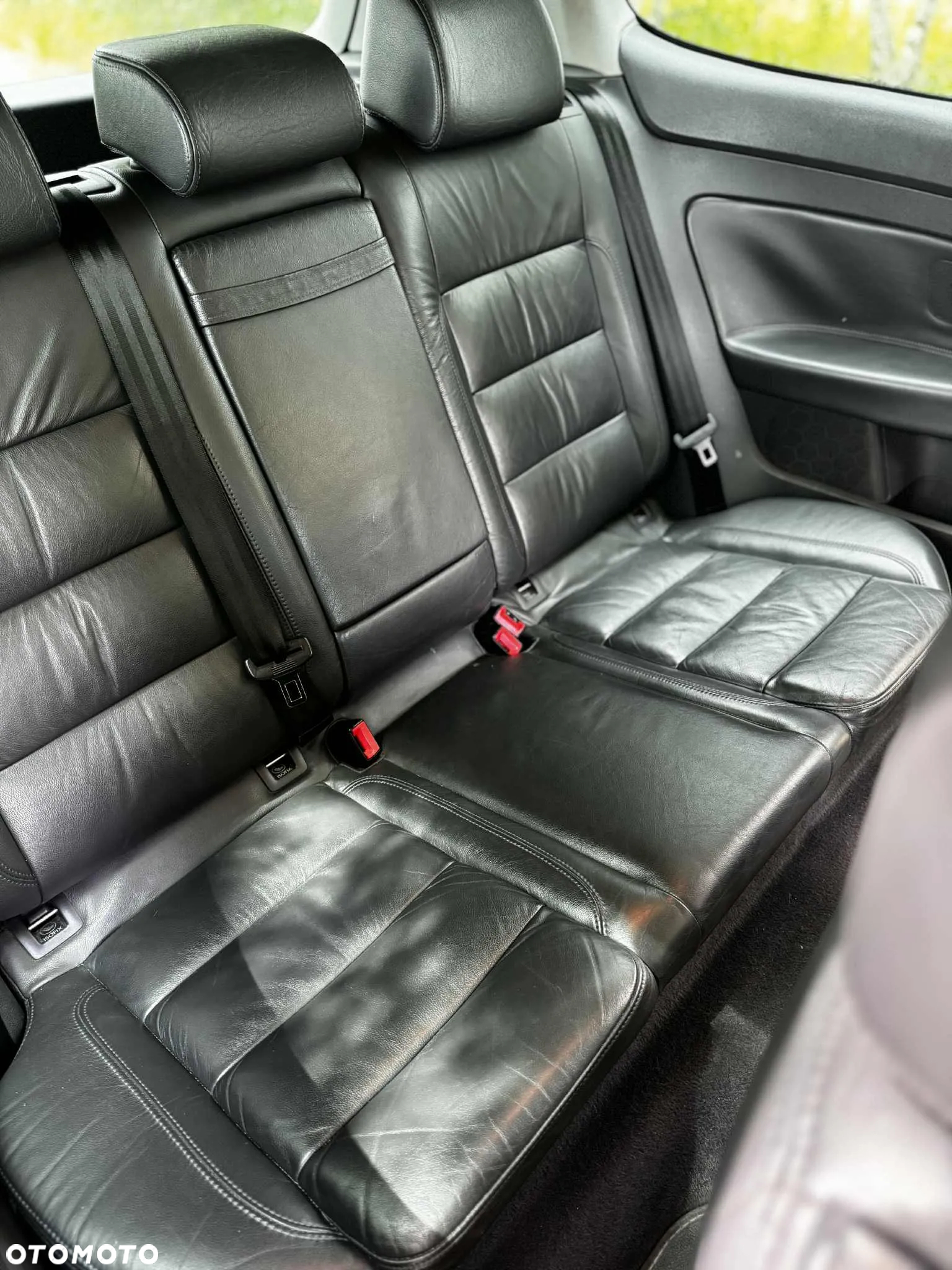 Volkswagen Golf V 1.9 TDI Sportline - 10