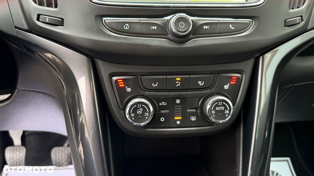 Opel Zafira - 29