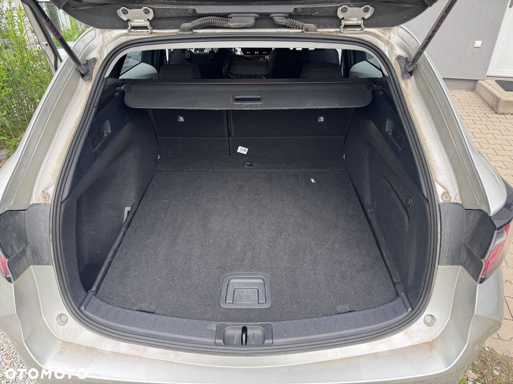 Toyota Corolla 2.0 Hybrid Comfort - 11