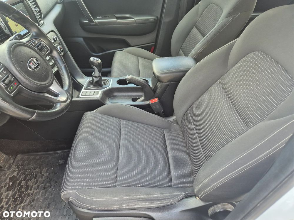 Kia Sportage - 15
