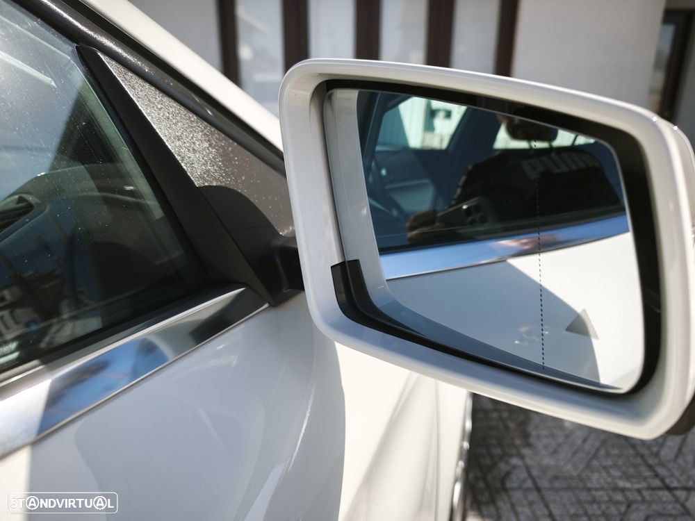 Mercedes-Benz GLA 180 (CDI) d Urban - 15