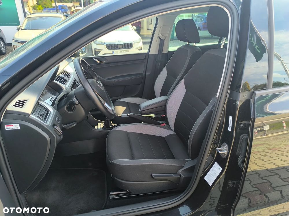 Skoda RAPID 1.4 TDI DPF Ambition - 10