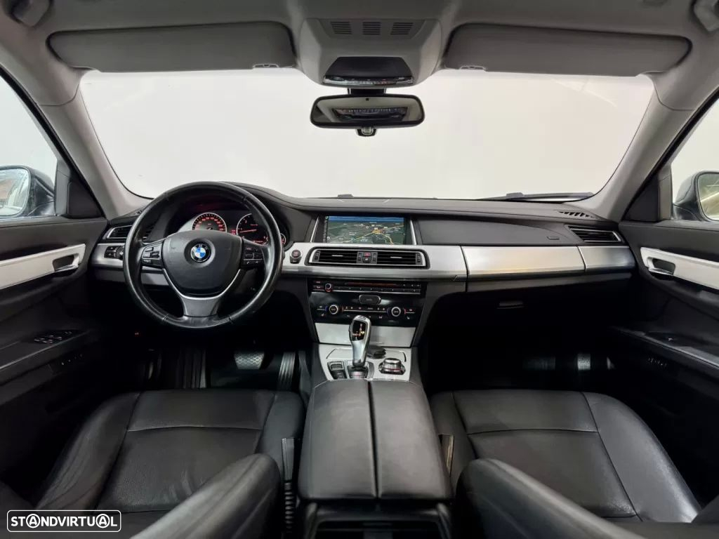 BMW 730 - 27