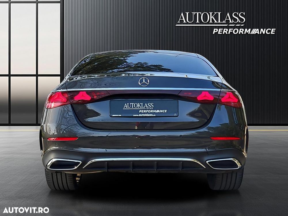 Mercedes-Benz E 200 4Matic 9G-TRONIC Edition AMG Line - 4