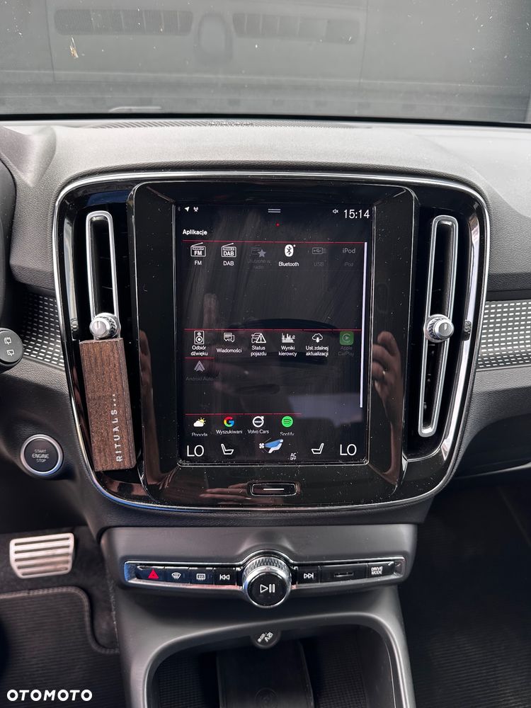 Volvo XC 40 T5 Plug-In Hybrid R-Design - 36