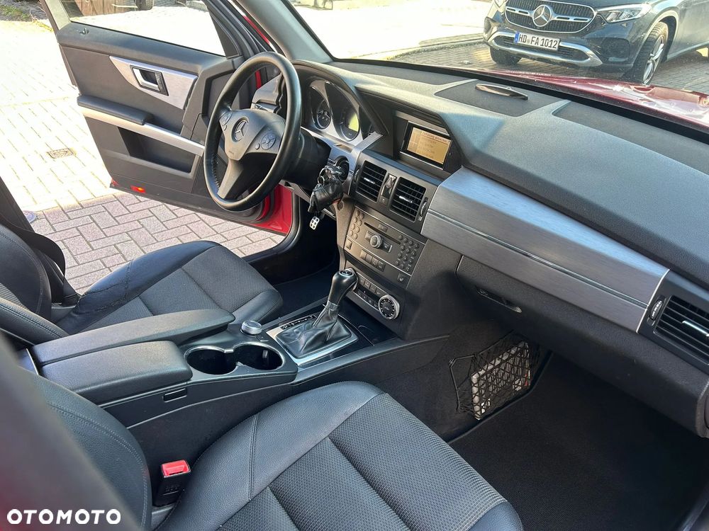 Mercedes-Benz GLK 220 CDI DPF 4Matic BlueEFFICIENCY 7G-TRONIC Edition 1 - 7