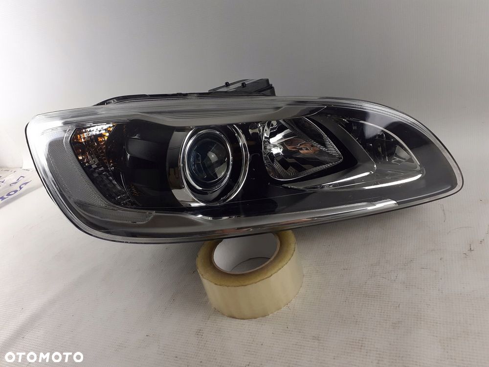 Lampa prawa Volvo S60 V60 bi-xenon skr. 2013-18 r. - 1
