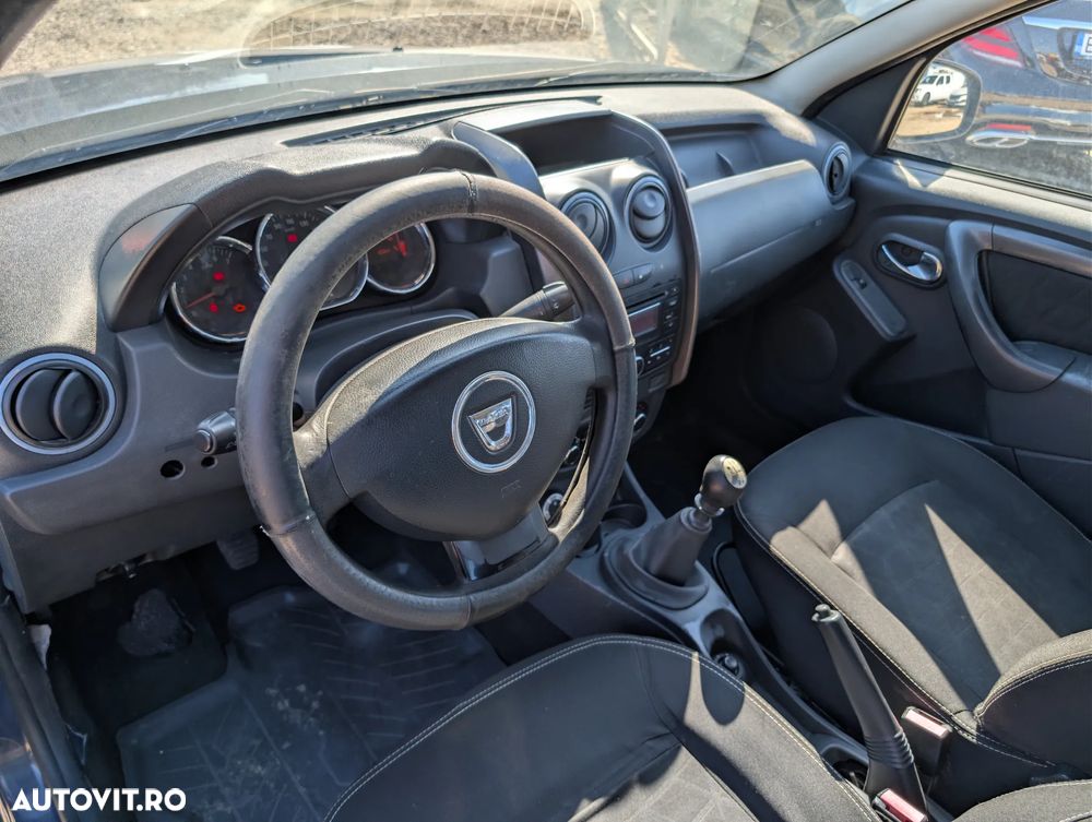 Dacia Duster 1.5 dCi 4x4 Ambiance - 10