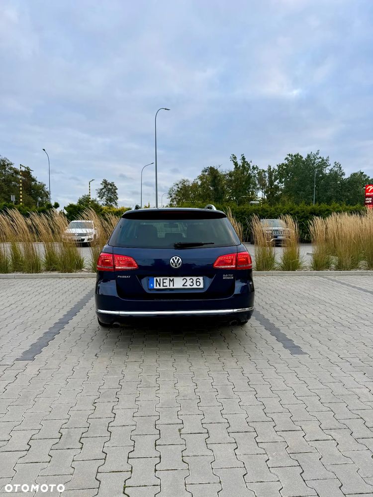 Volkswagen Passat Variant 2.0 TDI 4Motion DSG BlueMotion Tech R-Line - 9