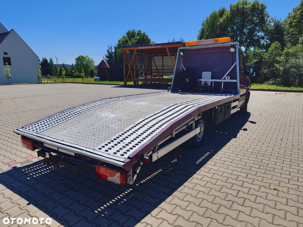 Volkswagen Crafter 2.5 TDI auto laweta - 4