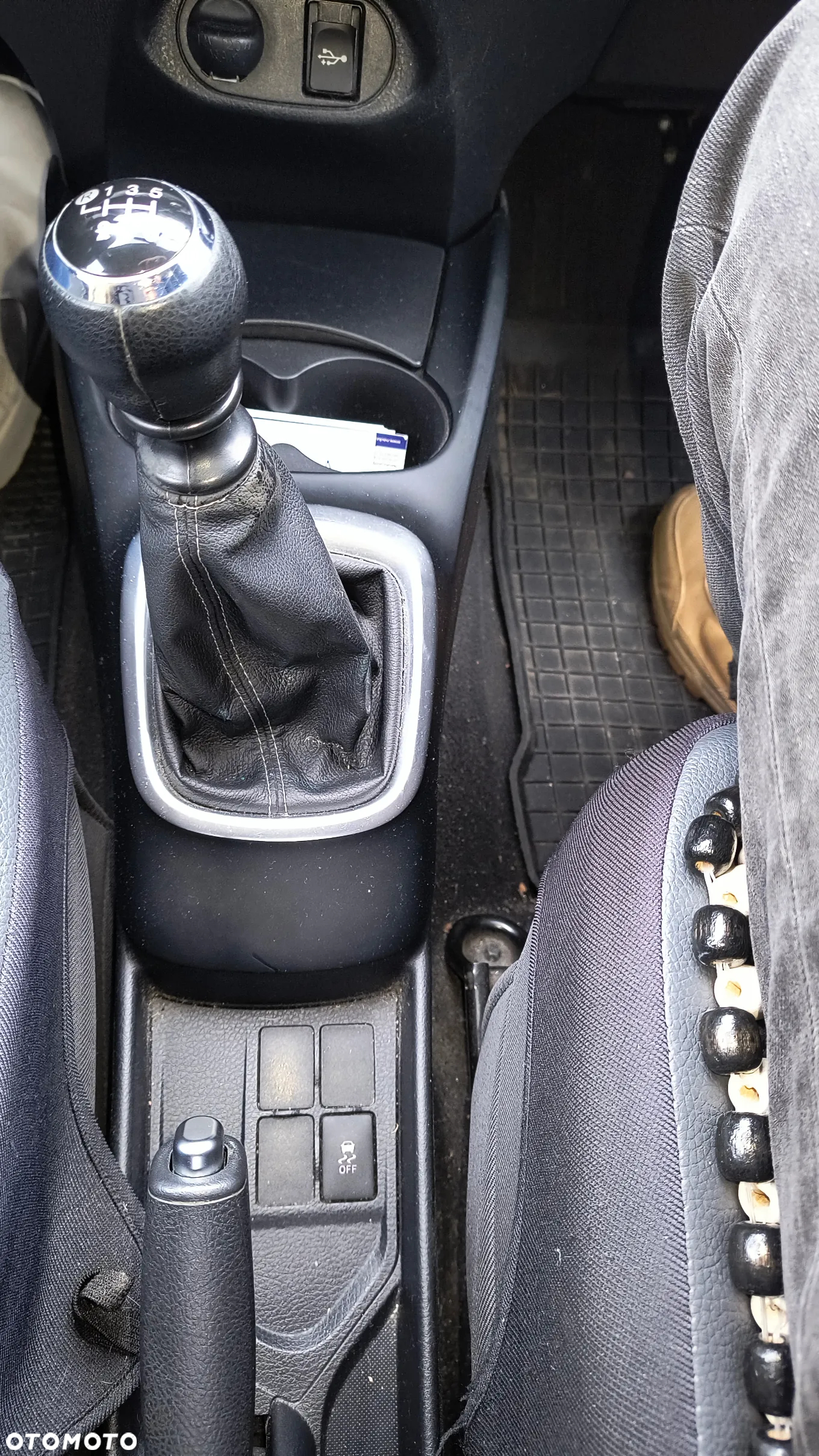 Toyota Yaris 1.33 Active - 8