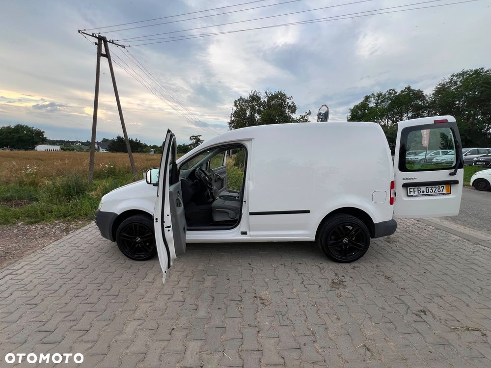 Volkswagen Caddy - 27