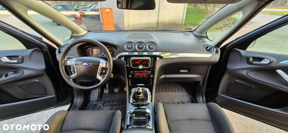 Ford S-Max 2.0 TDCi Ambiente - 3