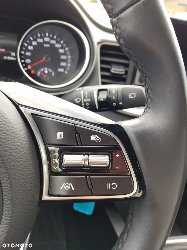 Kia XCeed 1.5 T-GDI M - 15