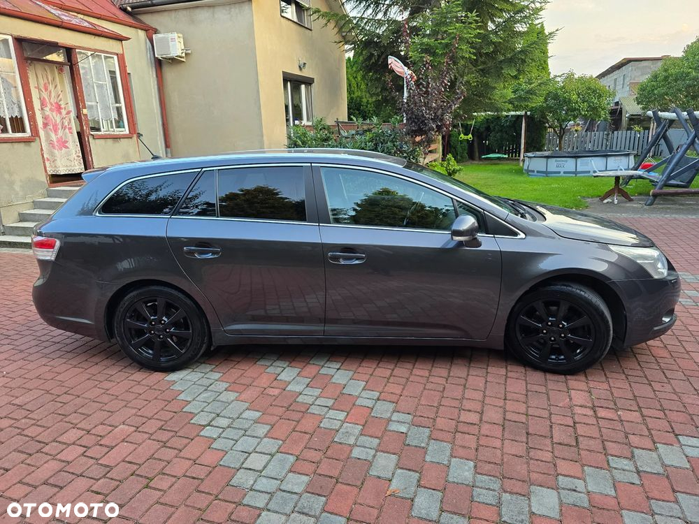 Toyota Avensis 2.0 Sol NAVI - 3