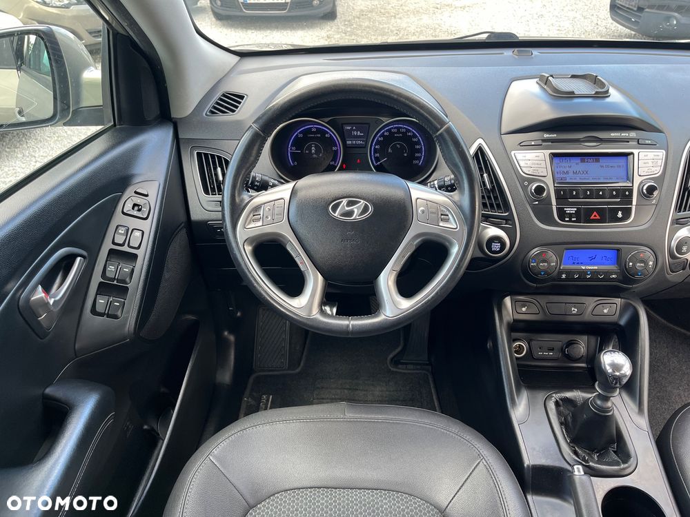 Hyundai ix35 2.0 CRDi Premium 2WD - 28