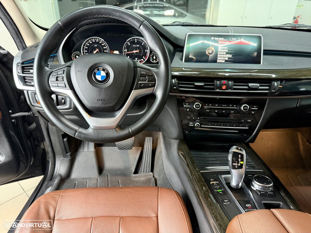 BMW X5 xDrive30d - 16
