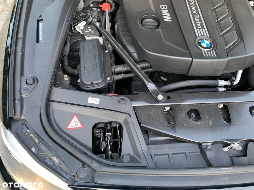 BMW Seria 5 520d Modern Line - 12