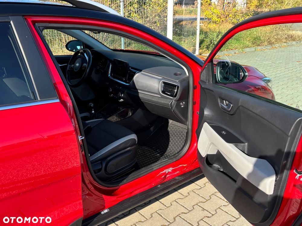 Kia Stonic 1.2 L Business Line - 6