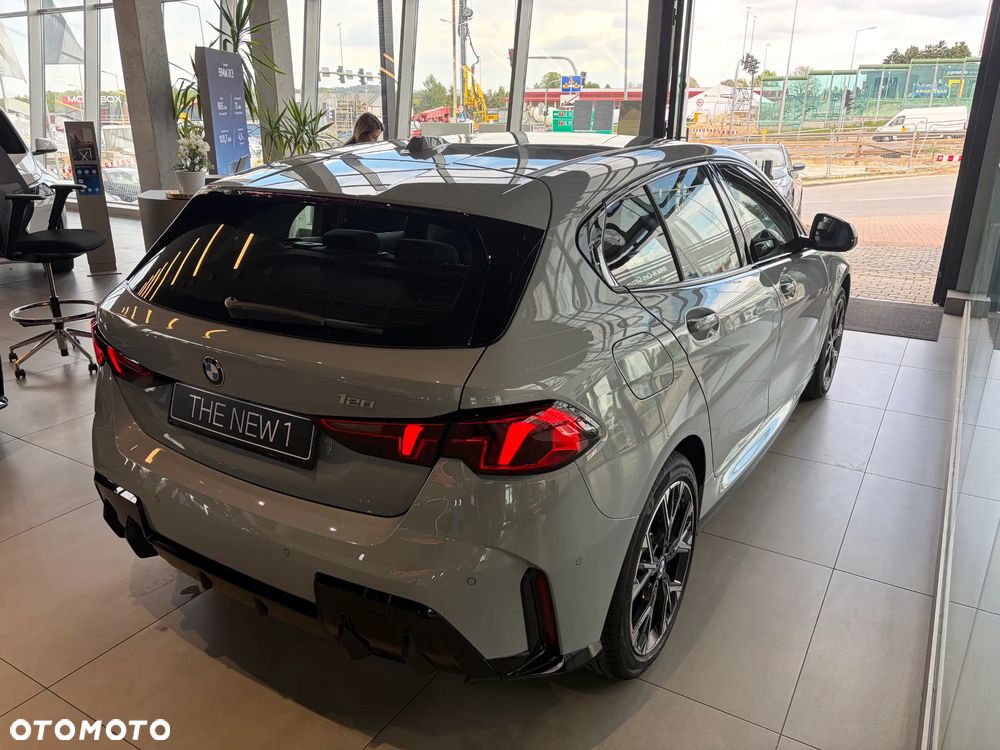 BMW Seria 1 - 10